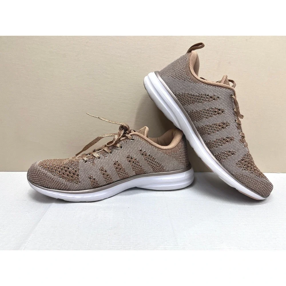 APL (Athletic Propulsion Labs) techloom phantom